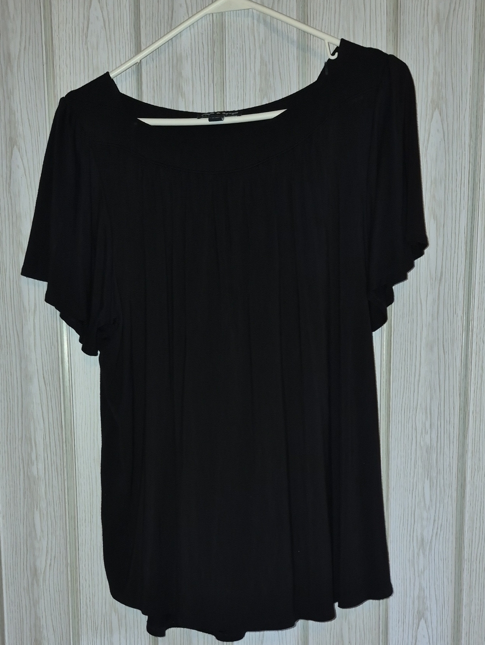 Cable & Gauge Black Short-Sleeve Flared Tunic Top